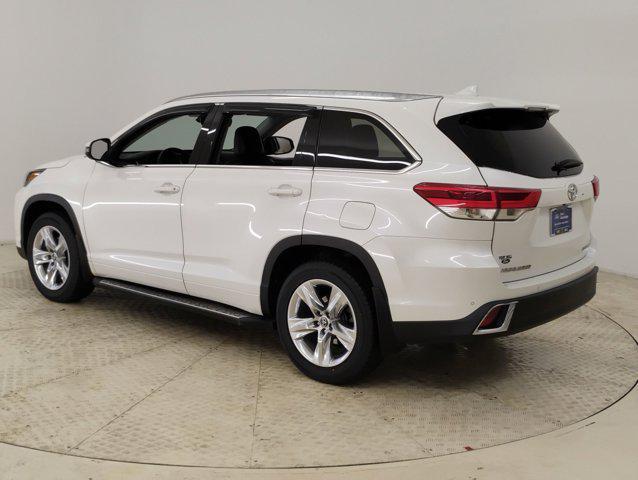 used 2019 Toyota Highlander car, priced at $25,398