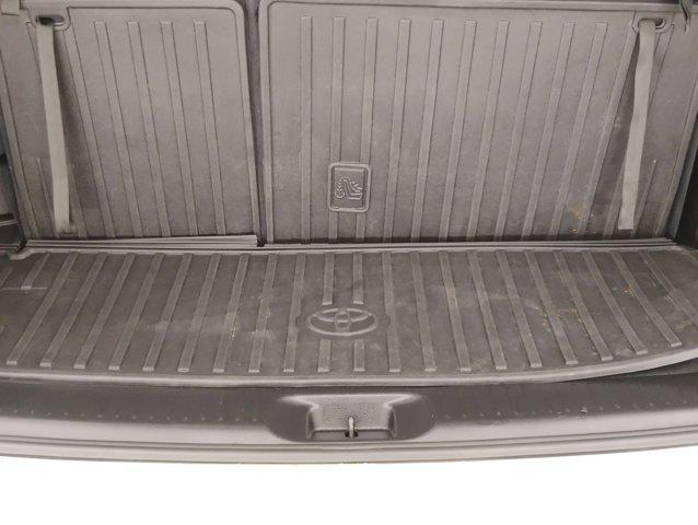 used 2019 Toyota Highlander car, priced at $25,398