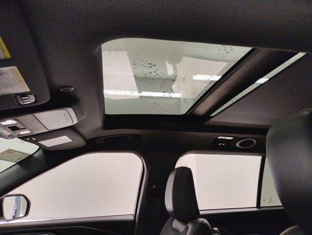 new 2025 Ford Explorer car, priced at $55,781