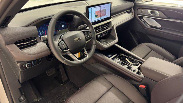 new 2025 Ford Explorer car, priced at $51,311