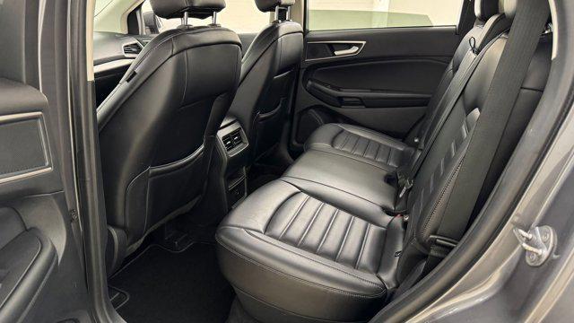 used 2024 Ford Edge car, priced at $22,999