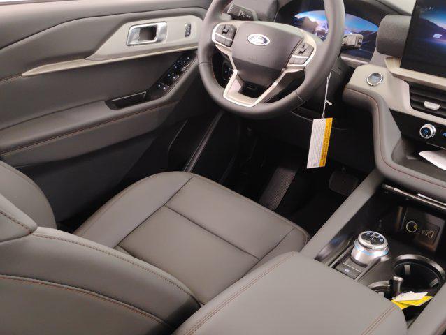 new 2025 Ford Explorer car, priced at $45,585