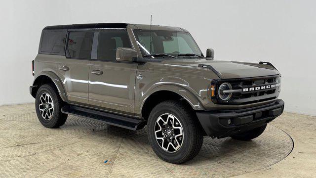 new 2025 Ford Bronco car, priced at $48,932