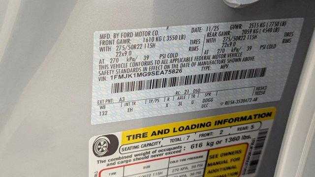 new 2025 Ford Expedition car, priced at $80,991