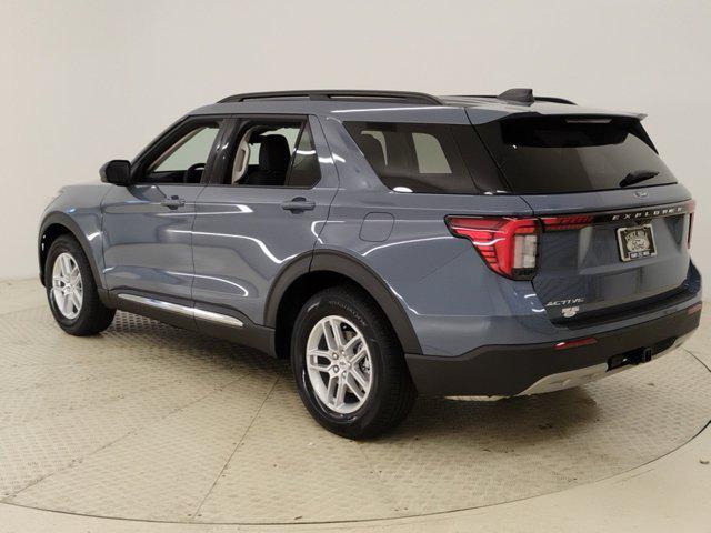 new 2025 Ford Explorer car, priced at $43,301