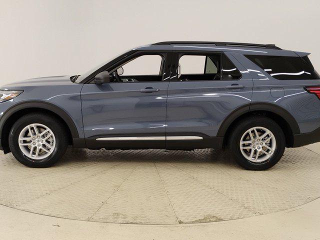 new 2025 Ford Explorer car, priced at $43,301