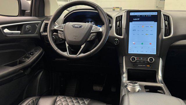 used 2024 Ford Edge car, priced at $25,398