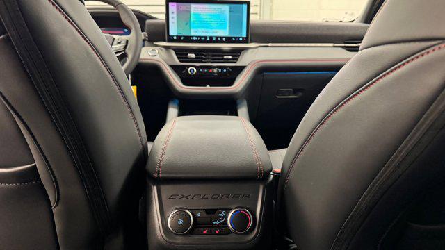 new 2025 Ford Explorer car, priced at $55,282