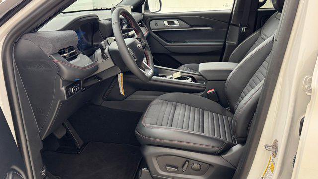 new 2025 Ford Explorer car, priced at $55,282