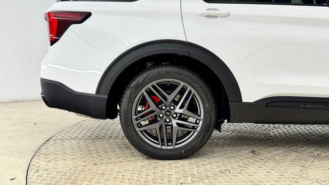 new 2025 Ford Explorer car, priced at $55,282
