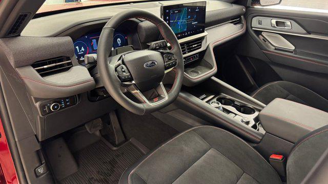 new 2025 Ford Explorer car, priced at $53,922