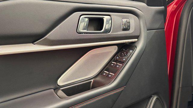 new 2025 Ford Explorer car, priced at $53,922