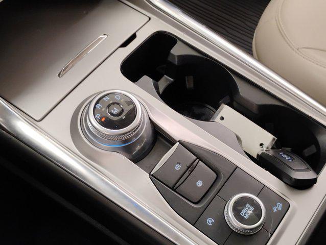 used 2021 Ford Explorer car, priced at $20,896