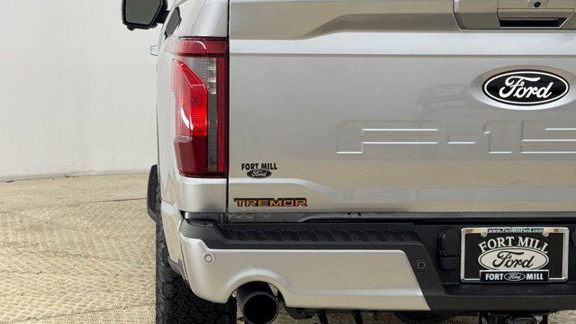 new 2025 Ford F-150 car, priced at $60,911