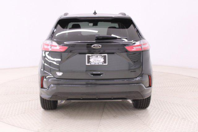 new 2024 Ford Edge car, priced at $33,415