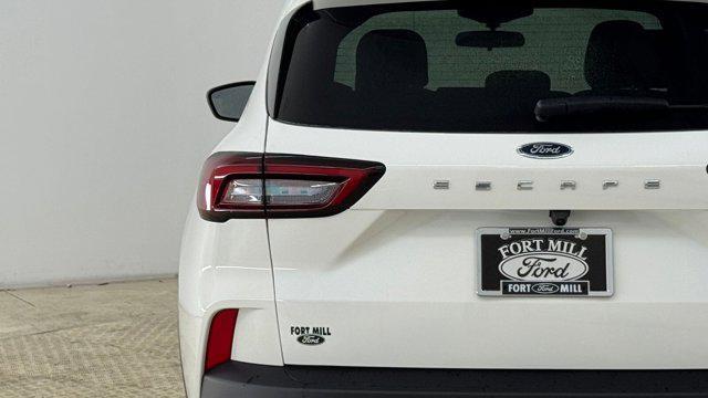 new 2026 Ford Escape car, priced at $30,991