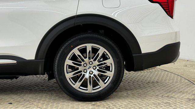 new 2025 Ford Explorer car, priced at $48,931