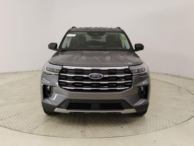 new 2025 Ford Explorer car, priced at $39,912