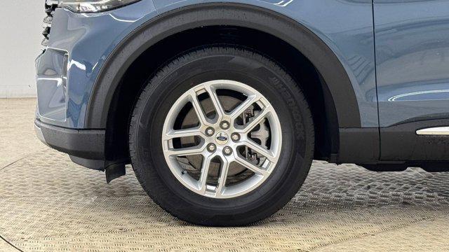 new 2025 Ford Explorer car, priced at $39,773