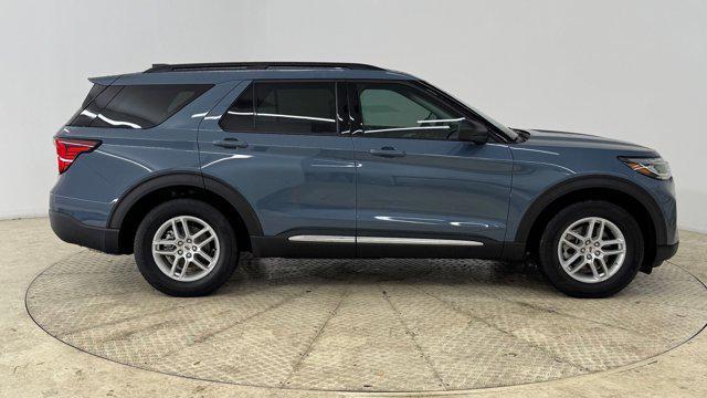 new 2025 Ford Explorer car, priced at $39,773