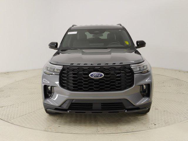 new 2025 Ford Explorer car, priced at $42,993