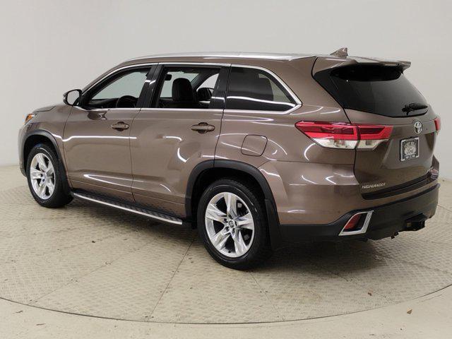 used 2018 Toyota Highlander car, priced at $26,508