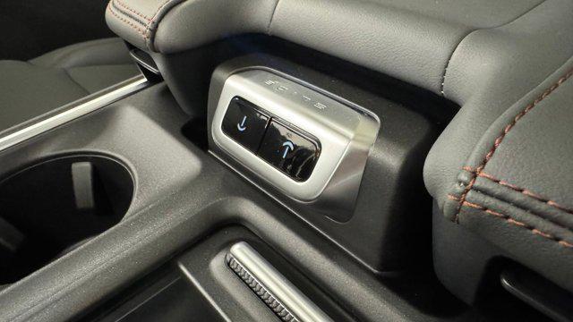 new 2025 Ford Expedition Max car, priced at $72,991