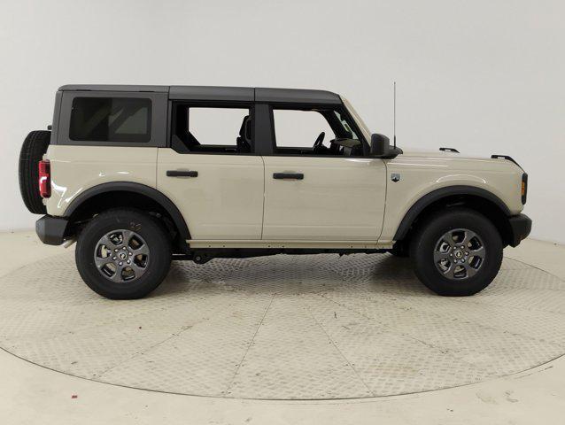 new 2025 Ford Bronco car, priced at $43,201