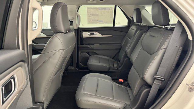 new 2025 Ford Explorer car, priced at $41,331