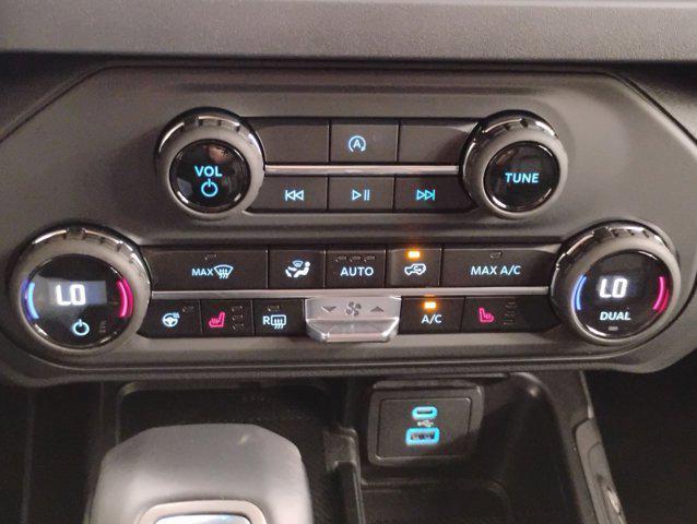 new 2025 Ford Bronco car, priced at $49,992