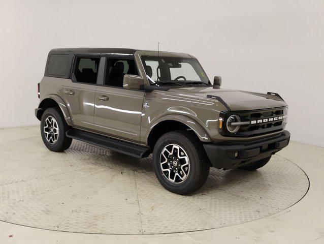 new 2025 Ford Bronco car, priced at $49,992