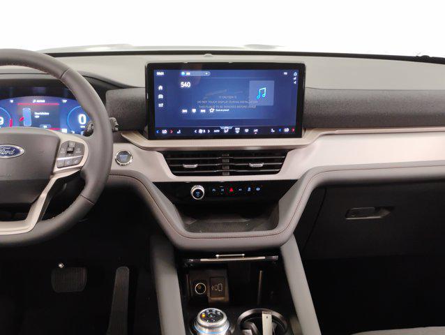 new 2025 Ford Explorer car, priced at $37,351