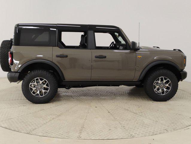 new 2025 Ford Bronco car, priced at $57,661