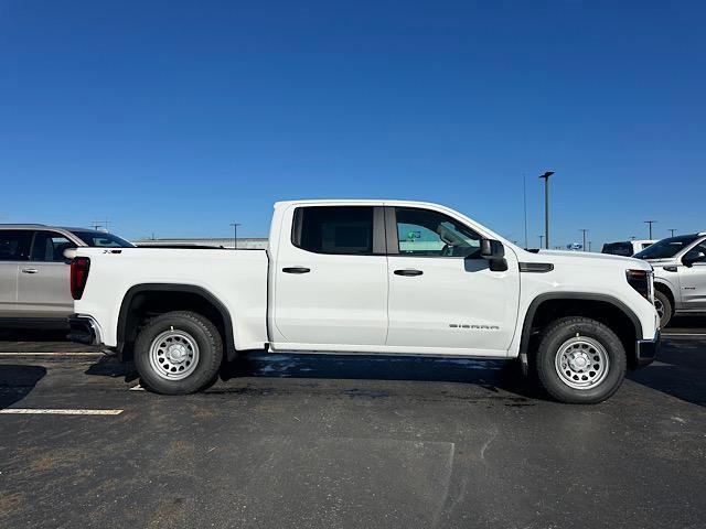 new 2025 GMC Sierra 1500 car, priced at $52,013