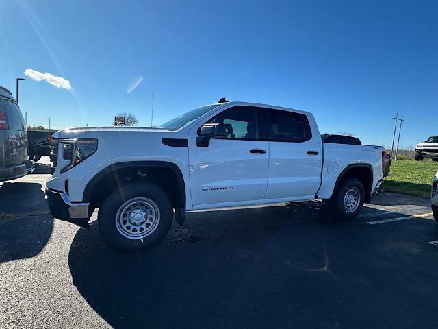 new 2025 GMC Sierra 1500 car, priced at $52,013