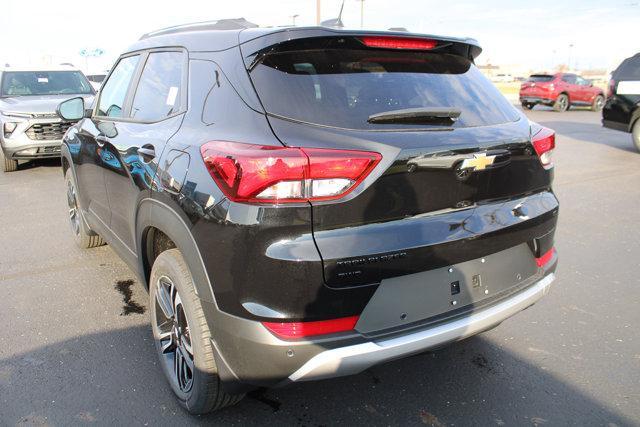 new 2025 Chevrolet TrailBlazer car, priced at $31,815