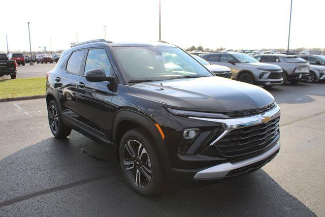 new 2025 Chevrolet TrailBlazer car, priced at $31,815