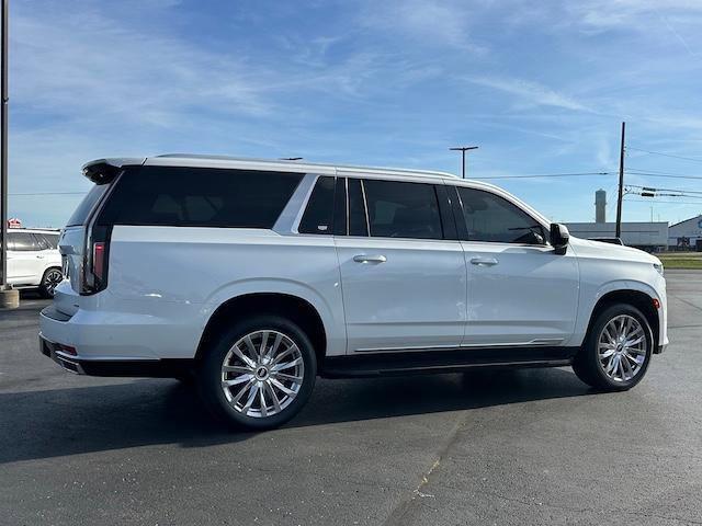 used 2021 Cadillac Escalade ESV car, priced at $64,900