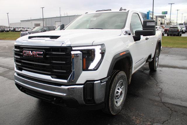 new 2025 GMC Sierra 2500 car, priced at $52,585