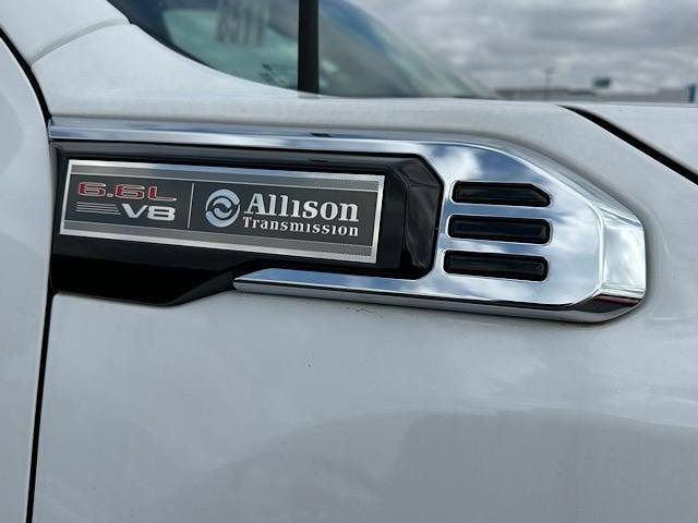 new 2024 GMC Sierra 3500 car, priced at $69,225