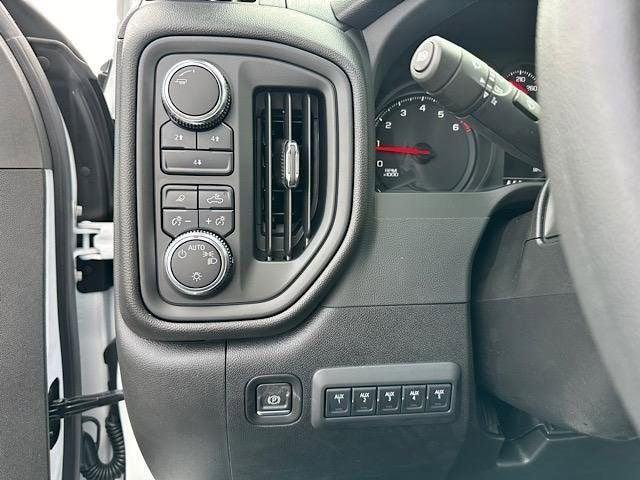 new 2024 GMC Sierra 3500 car, priced at $69,225