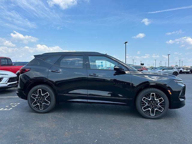 new 2025 Chevrolet Blazer car, priced at $48,678