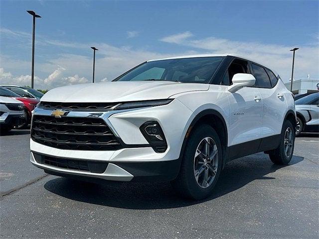 new 2025 Chevrolet Blazer car, priced at $38,867
