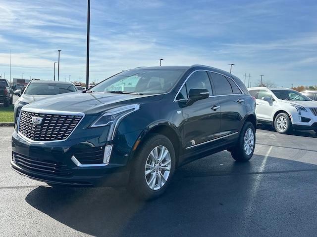 new 2025 Cadillac XT5 car, priced at $45,710