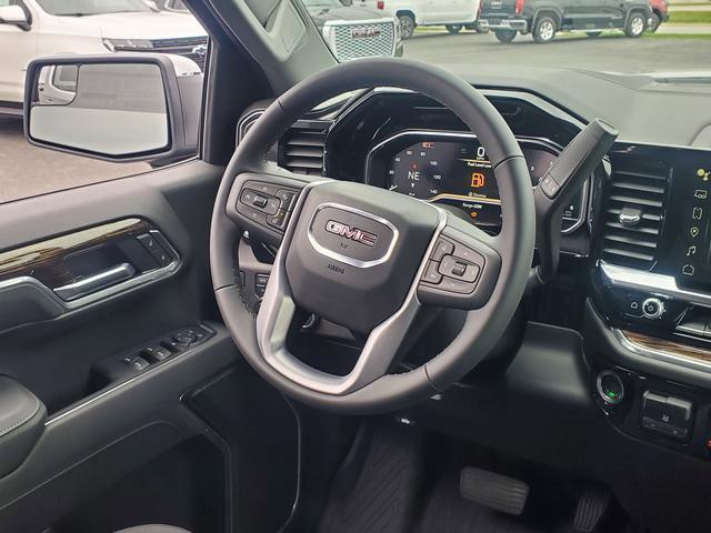 new 2025 GMC Sierra 1500 car, priced at $58,442