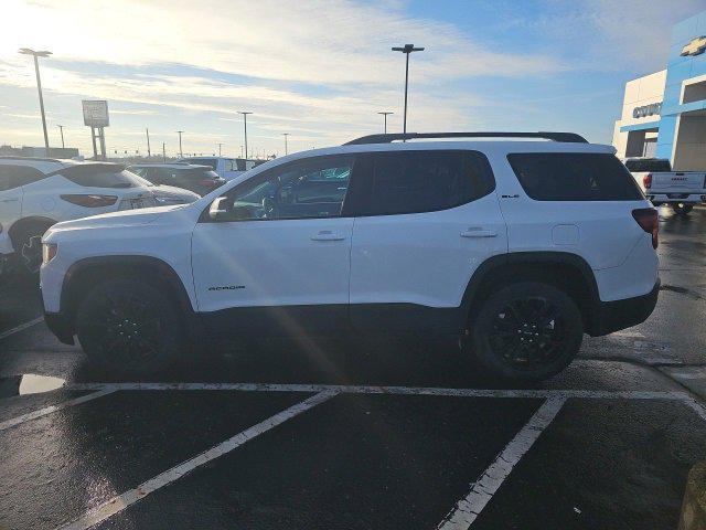 used 2022 GMC Acadia car, priced at $28,000