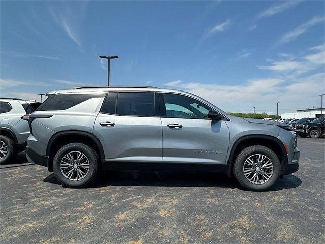 new 2025 Chevrolet Traverse car, priced at $43,315