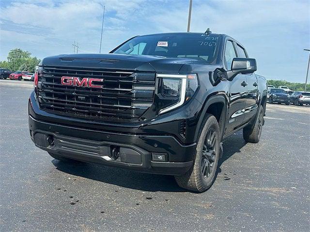 new 2026 GMC Sierra 1500 car, priced at $65,245