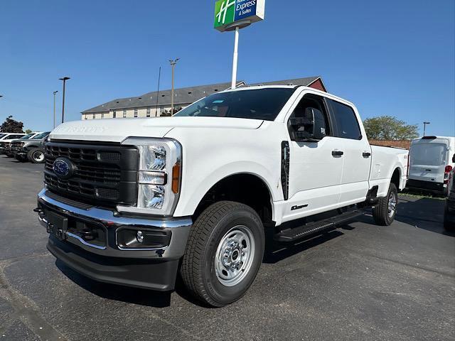 new 2024 Ford F-350 car, priced at $64,995