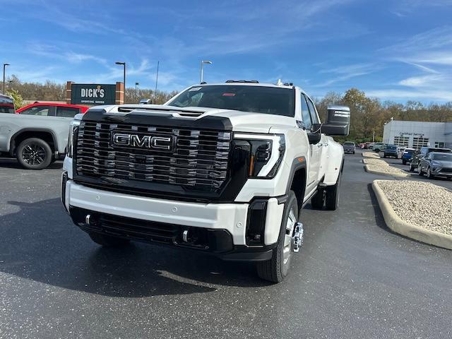 new 2025 GMC Sierra 3500 car, priced at $103,660